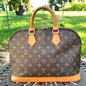 Authentic Louis Vuitton Alma pm